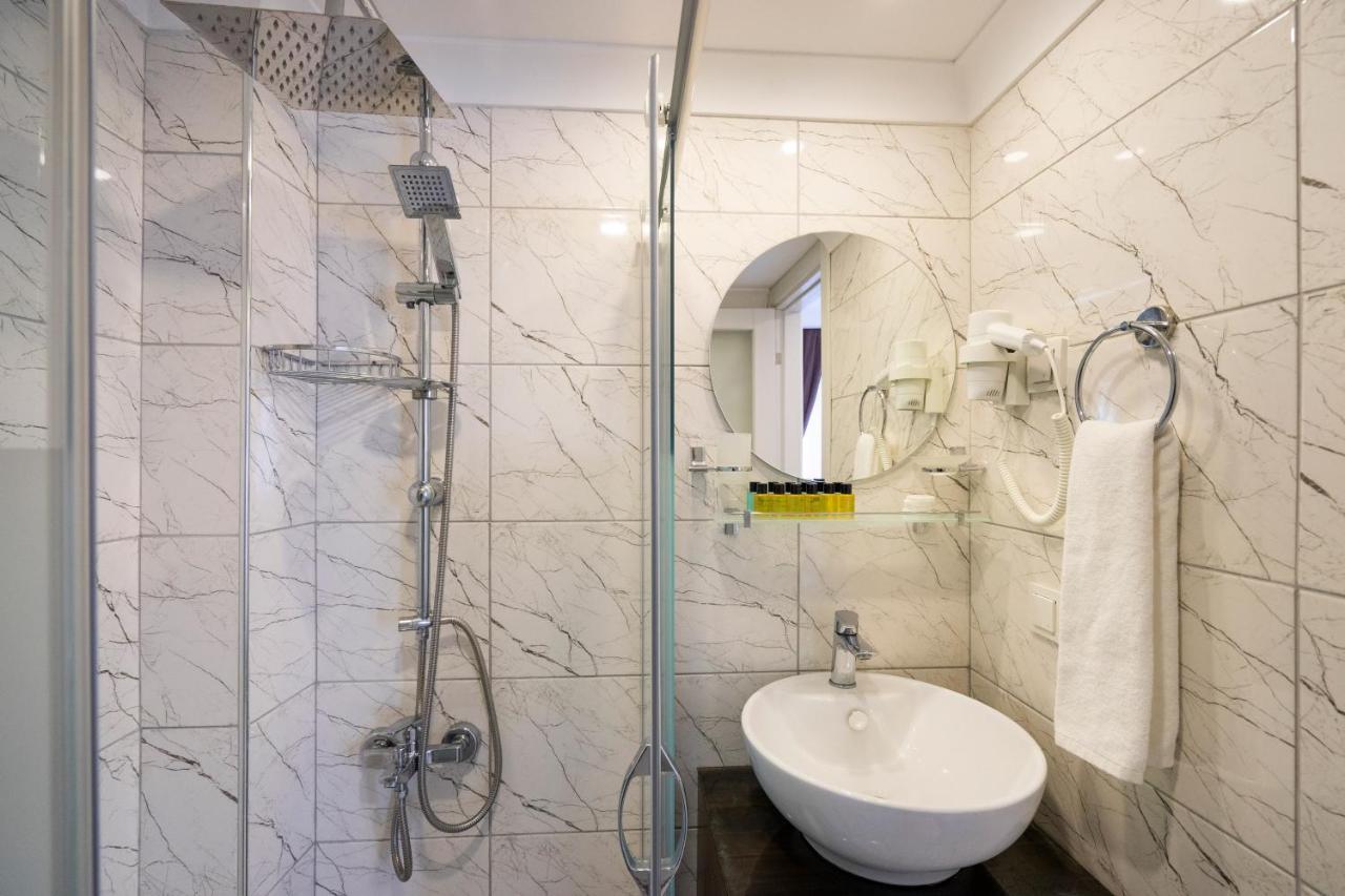 Castillo Rojo Hotel Истанбул Екстериор снимка