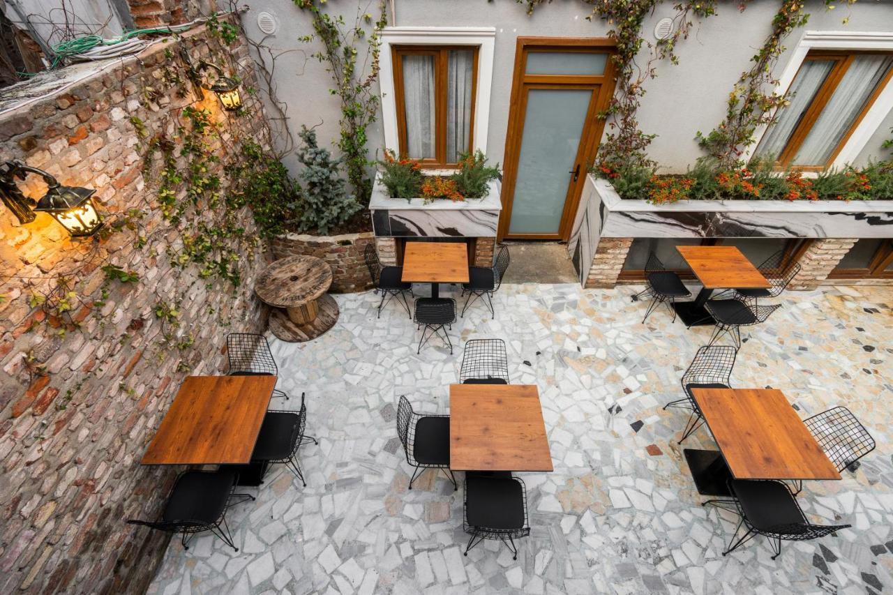 Castillo Rojo Hotel Истанбул Екстериор снимка