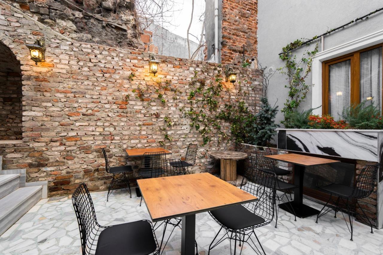 Castillo Rojo Hotel Истанбул Екстериор снимка