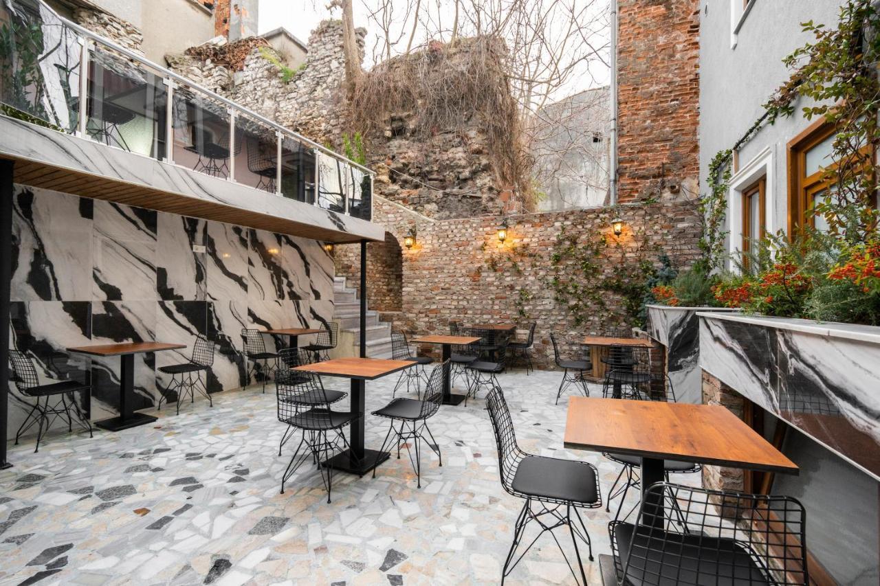 Castillo Rojo Hotel Истанбул Екстериор снимка